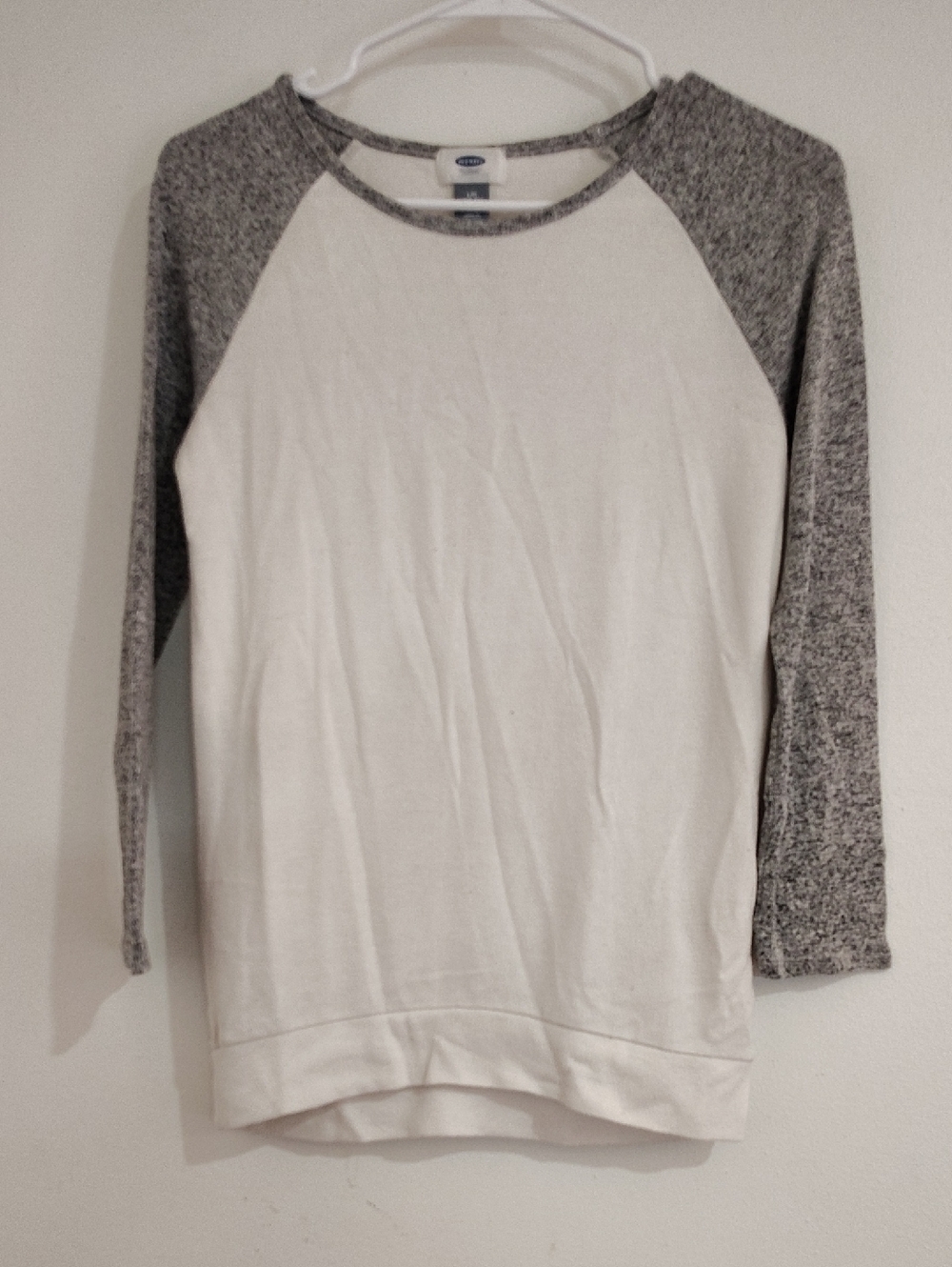 Old Navy White Body with Heather Gray Raglan Pullover